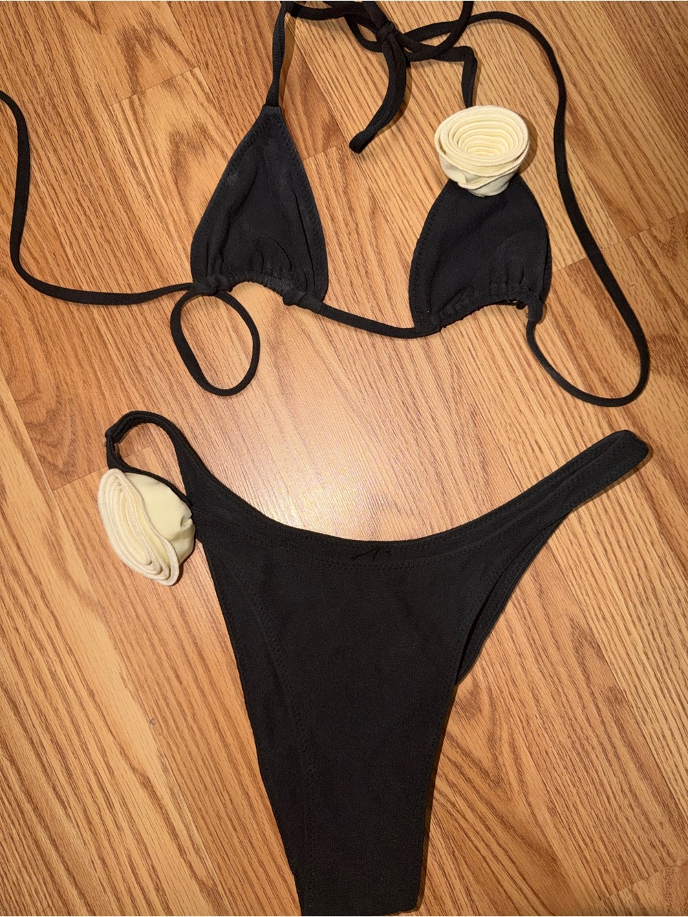 Same swim rosette bikini